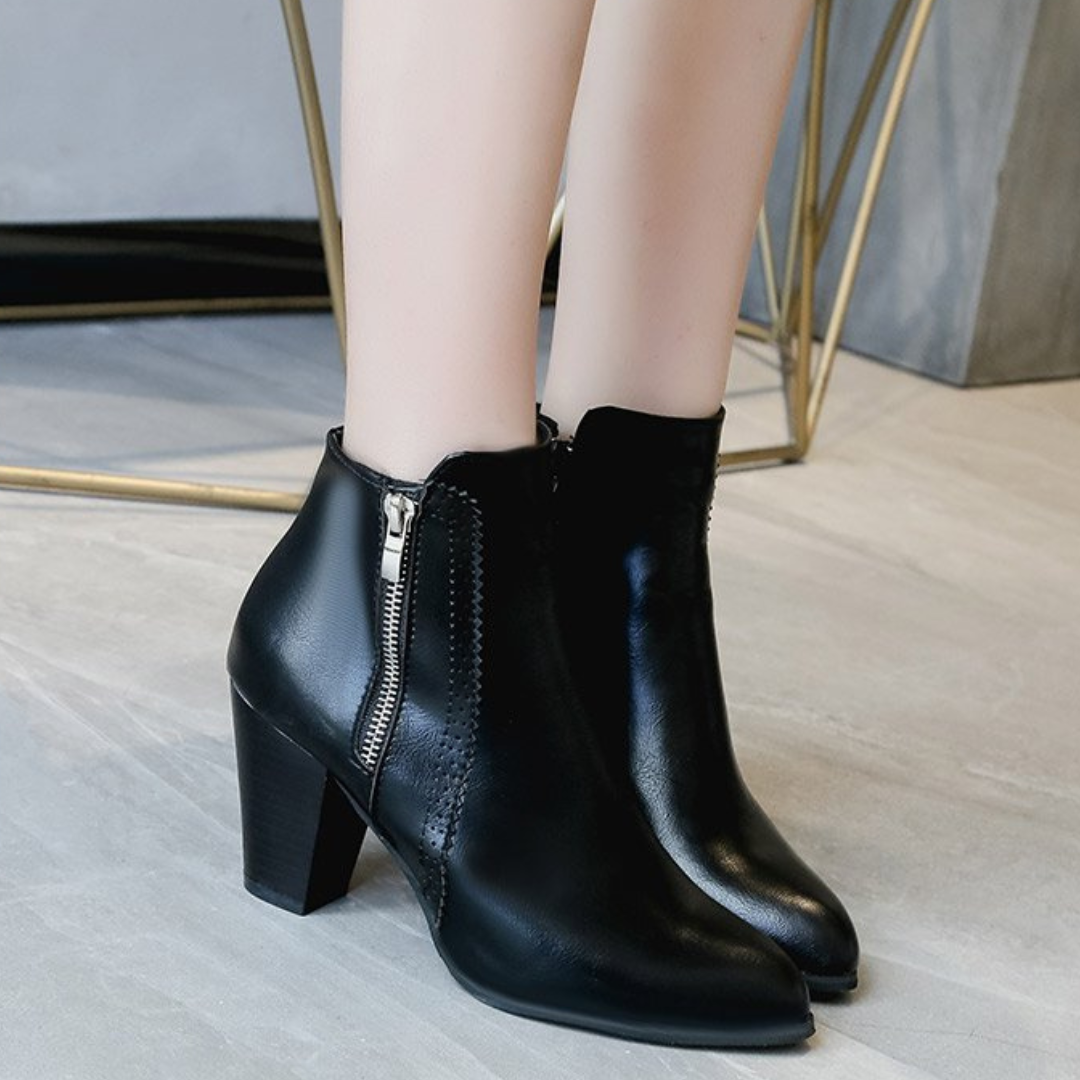 Charlotte™ | Leather Ankle Boots With Side Zipper