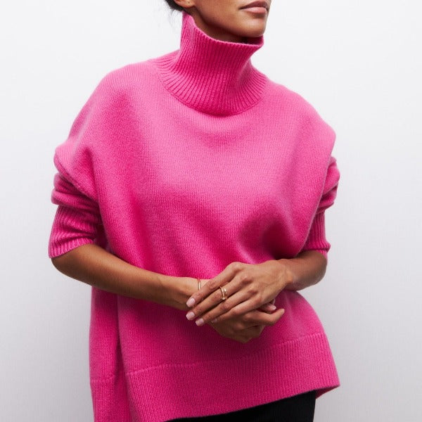 Charlotte™ | Roller collar pullover laced