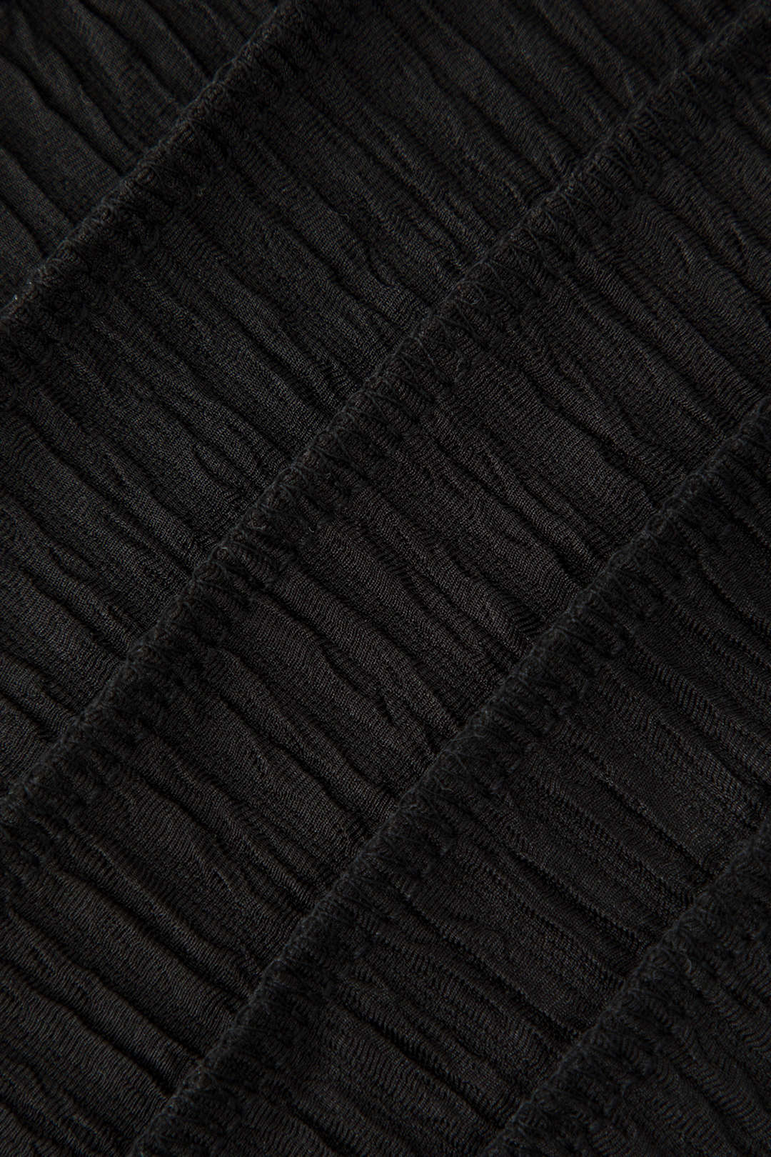 Charlotte™ | Pleated V-Neck Croptop