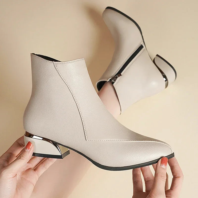 Charlotte™ | Low Heeled Leather Ankle Boots