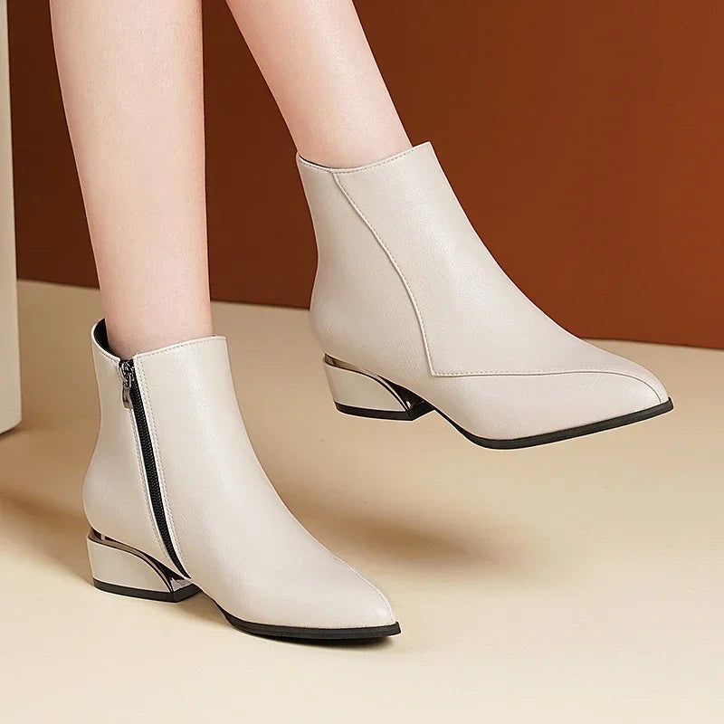 Charlotte™ | Low Heeled Leather Ankle Boots